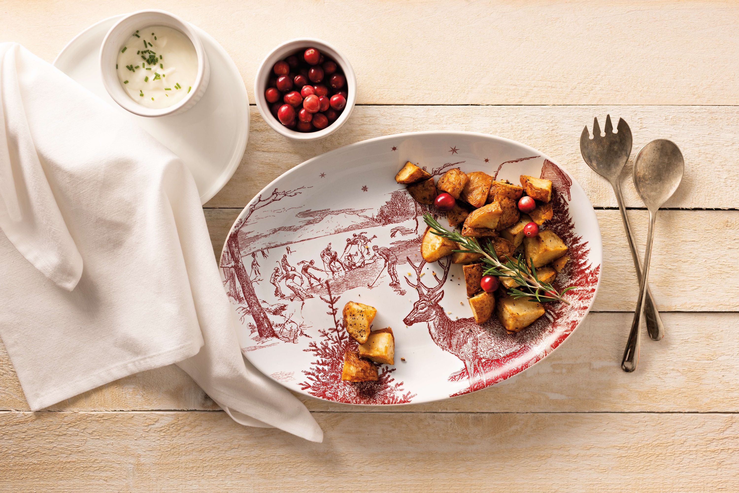 Winter Toile Serving Platter Blu Papillon