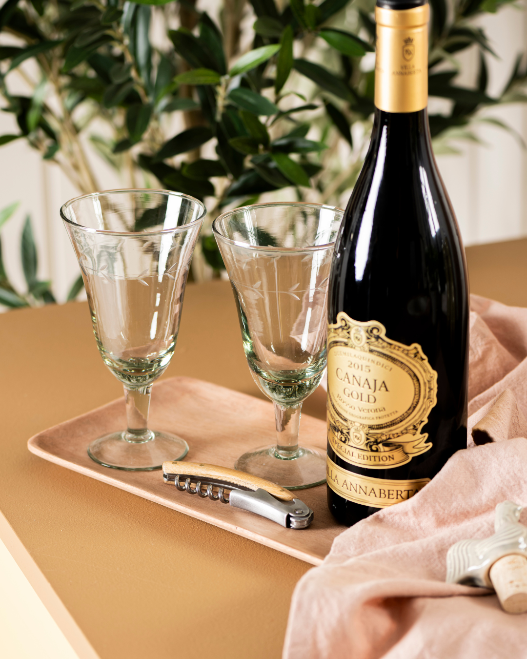 Filigree Wine Glass