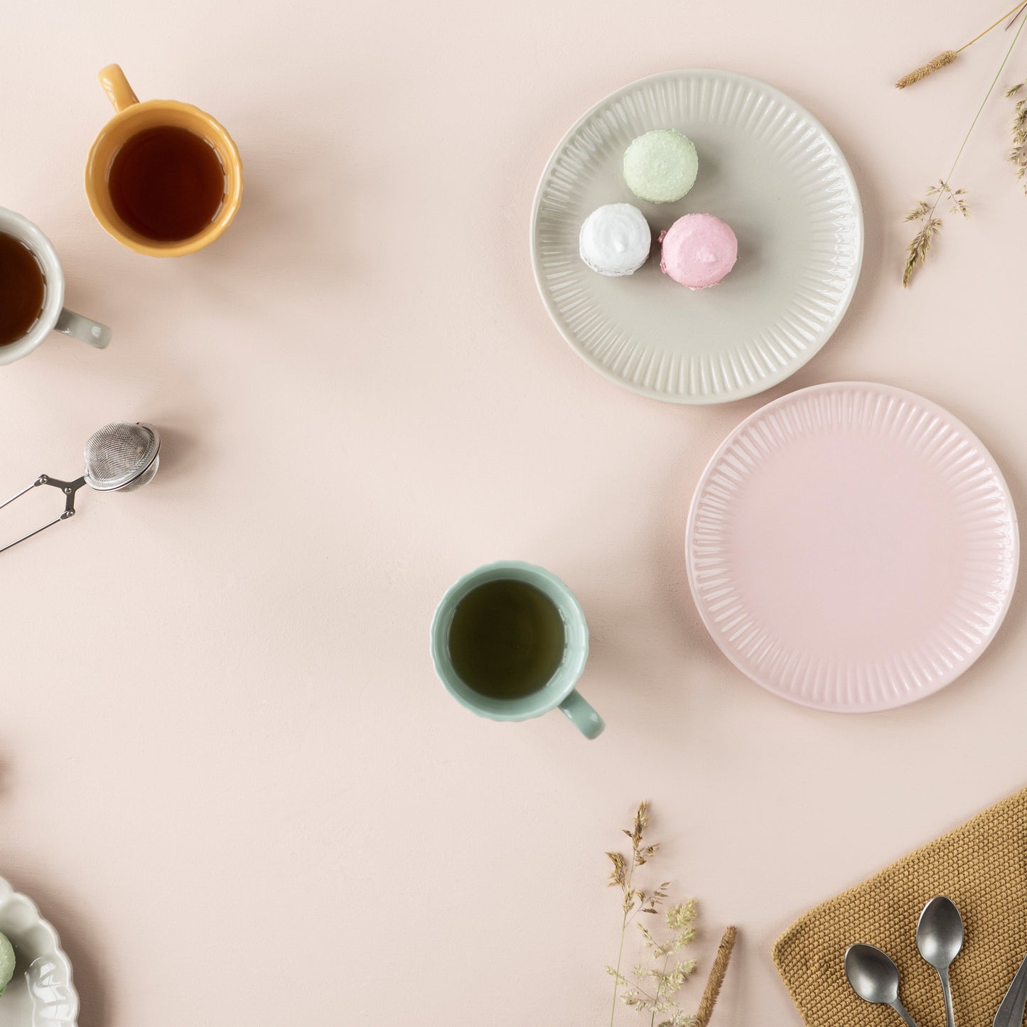 English Rose Salad/Dessert Plate - Pink