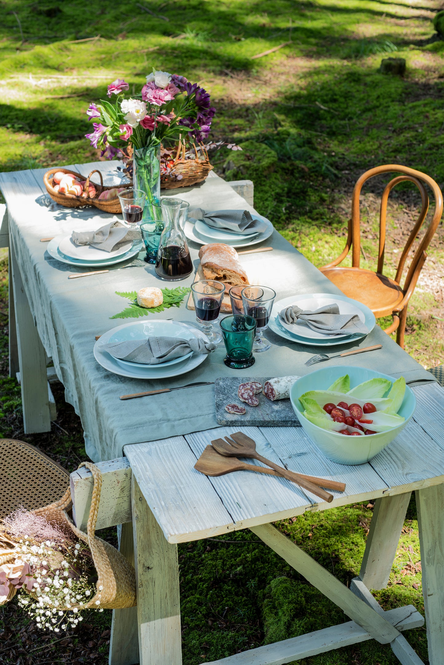 Bee Salad/Dessert Plate - Ivory