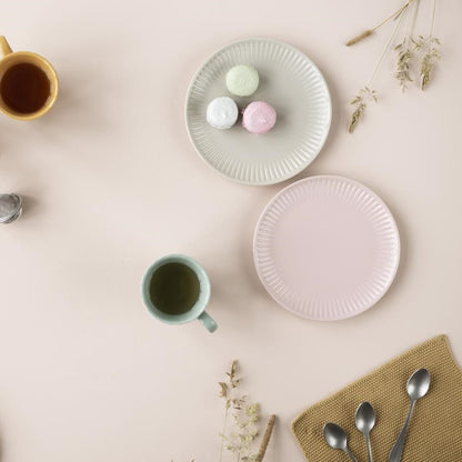 English Rose Dinner Plate - Pink    *Exclusive to Blu*