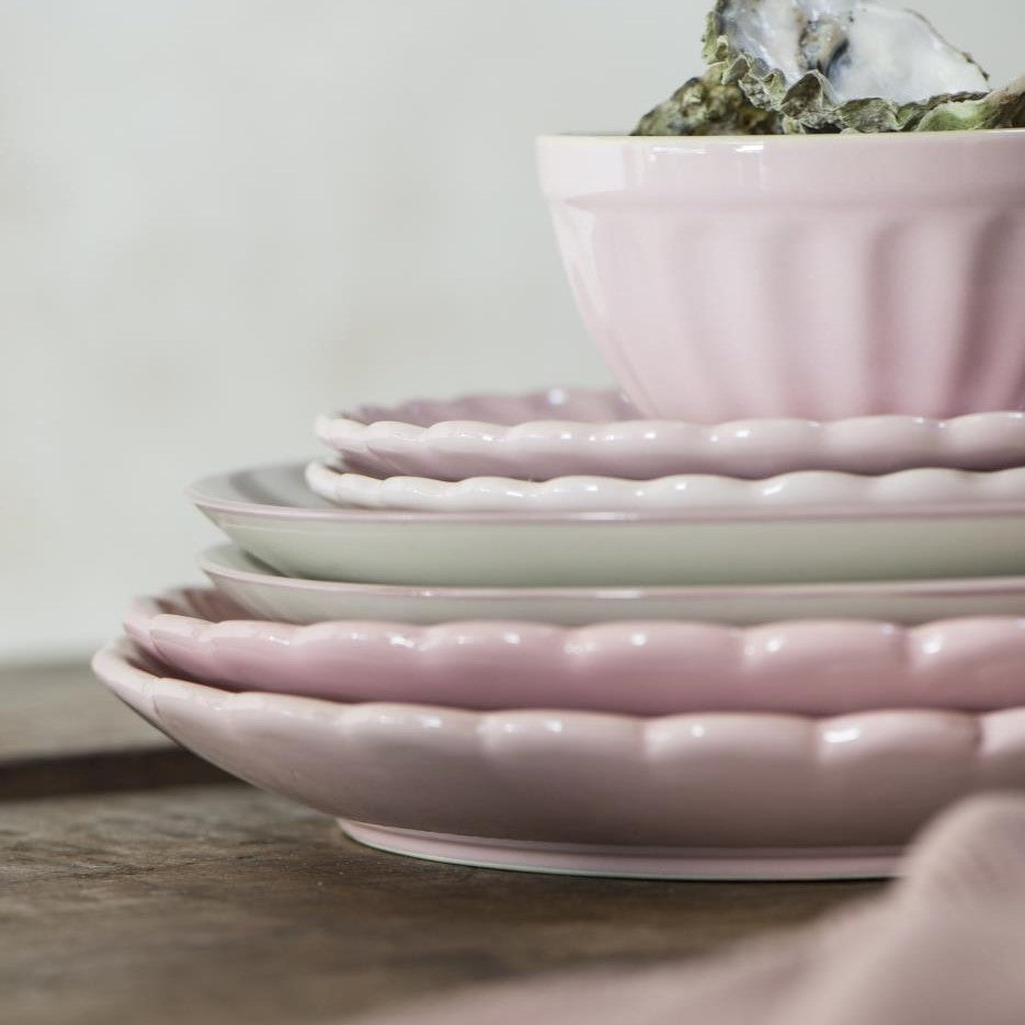 English Rose Scalloped Dinner Plate - Pink