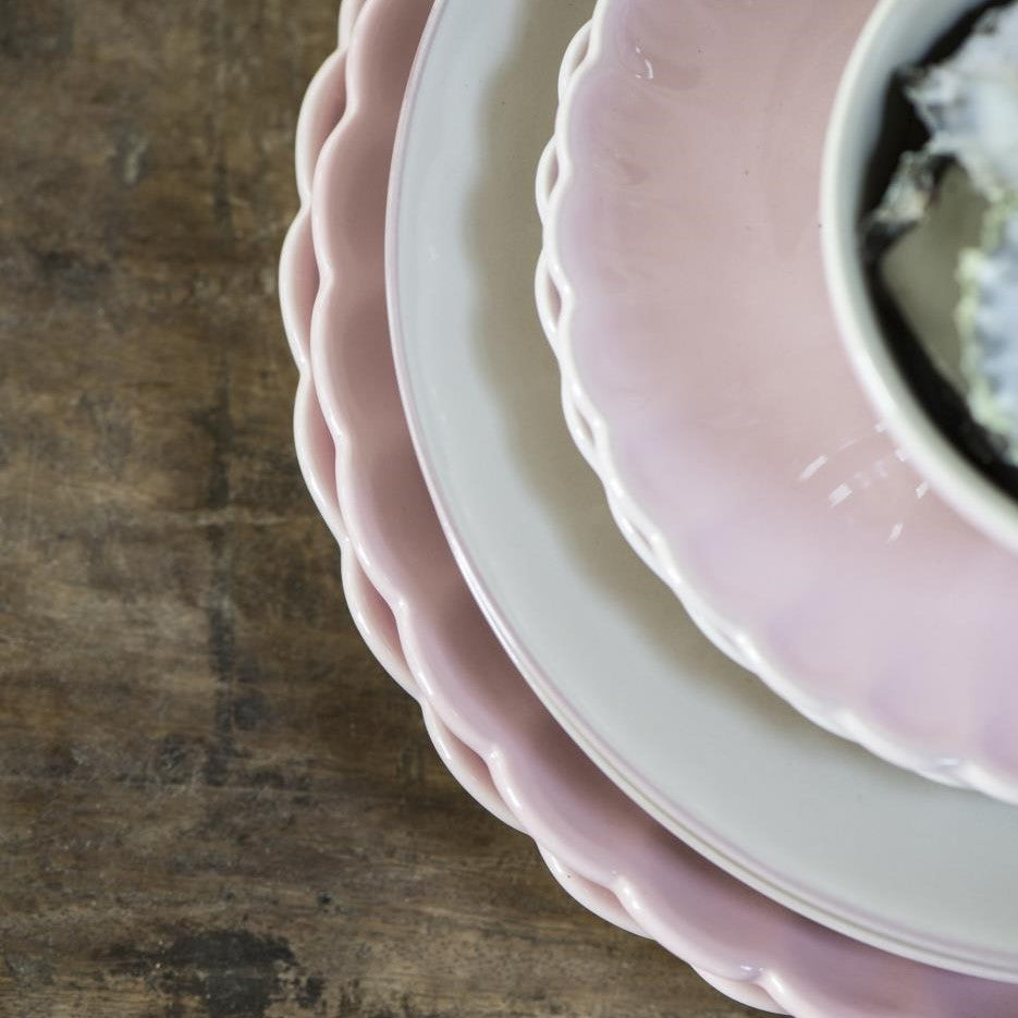 English Rose Scalloped Salad/Dessert Plate - Pink